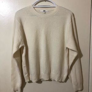 Uniqlo White Knit Sweater